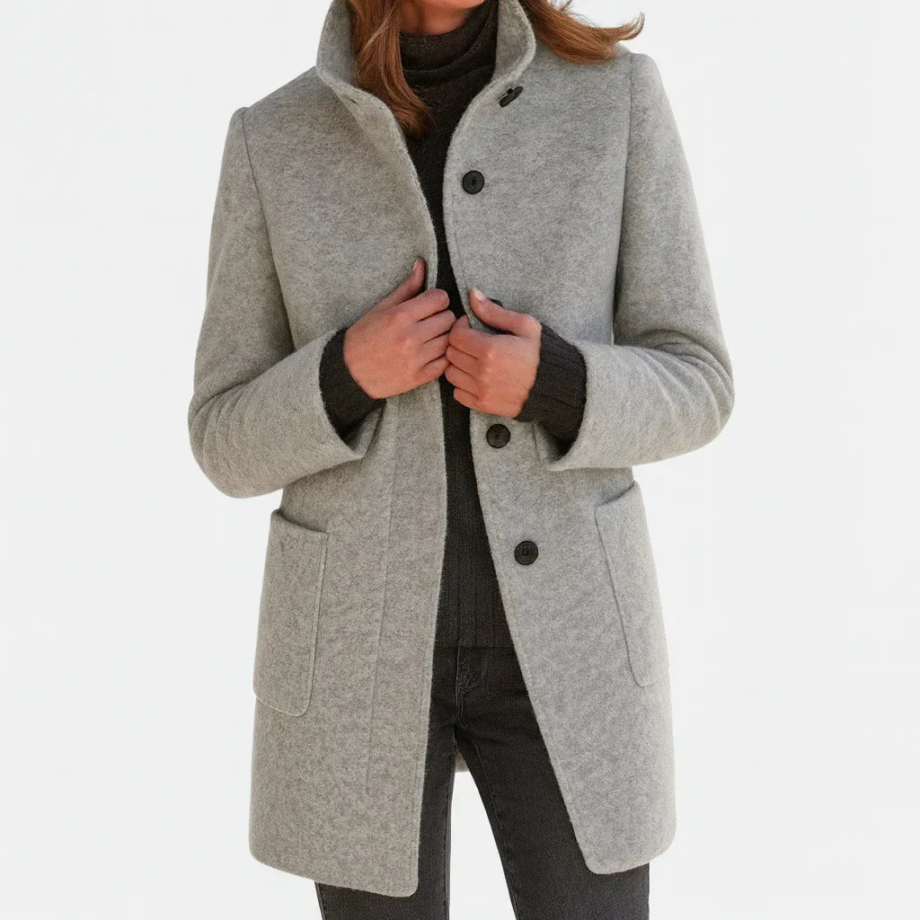 TESSA | CHAQUETA DE MUJER CON CUELLO ALTO