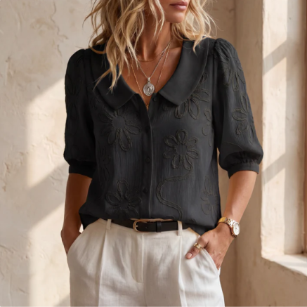 DEMI | BLUSA CON MOTIVOS FLORALES