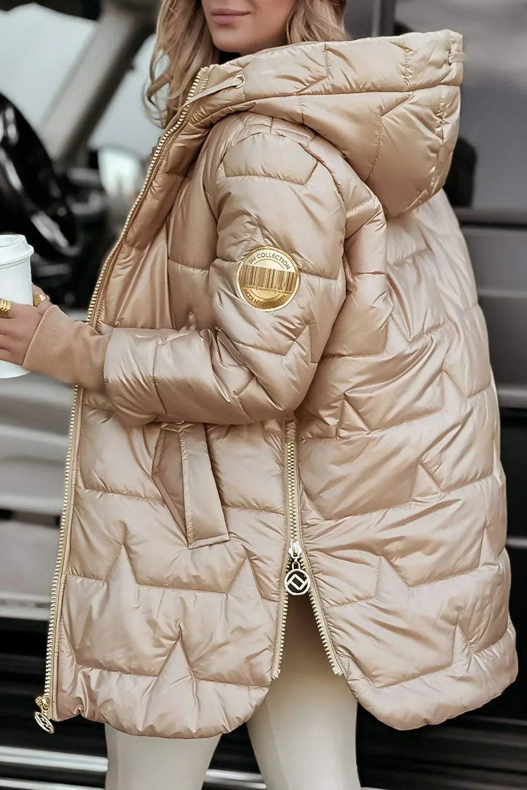 LINA | CHAQUETA ALCOCHADA LARGA Y CÁLIDA CON CAPUCHA AMPLIA