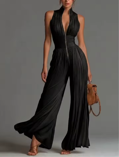 ZAKIRA | MONO CON CUELLO HALTER PLISADO Y PERNERA ANCHA